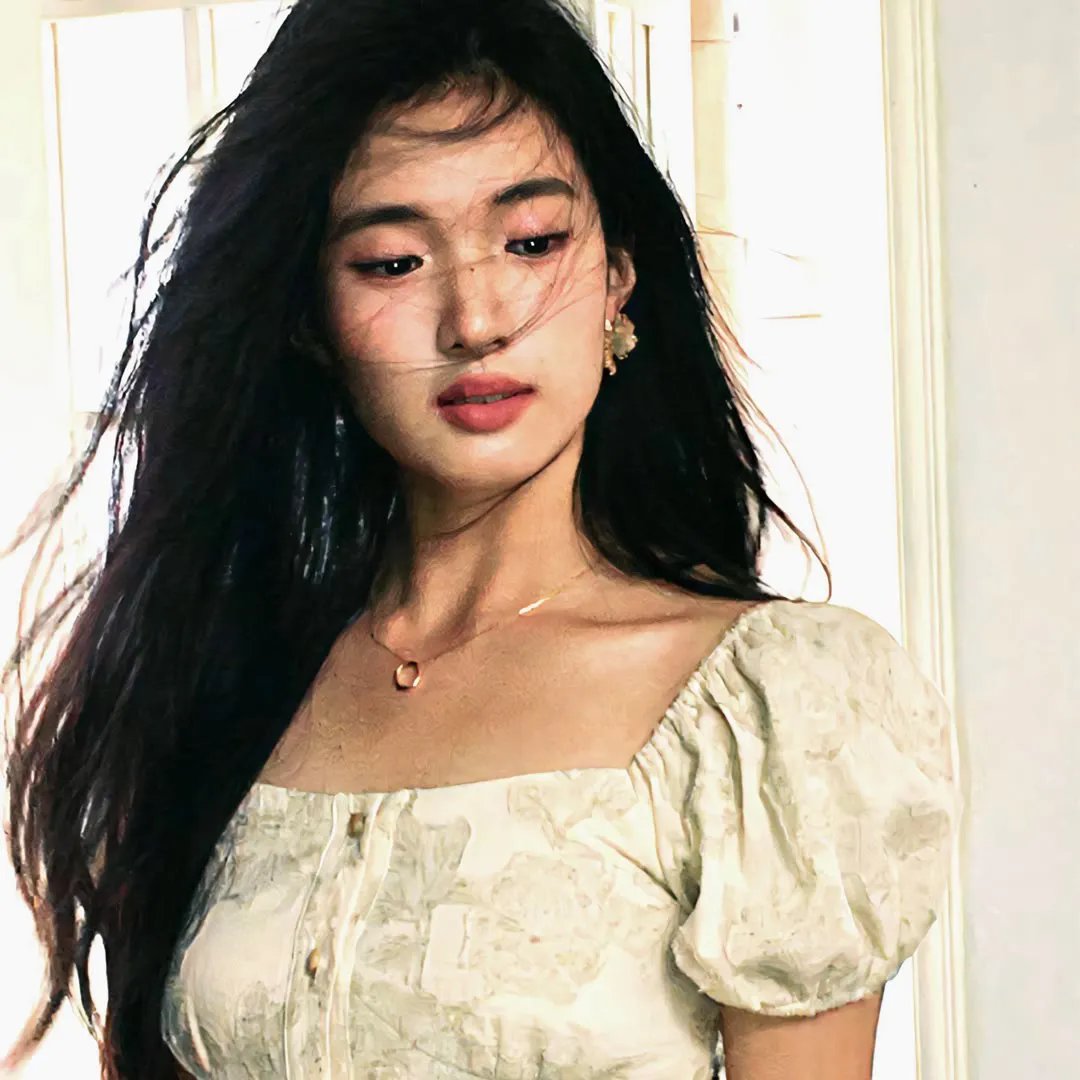 大老千与小妖精
